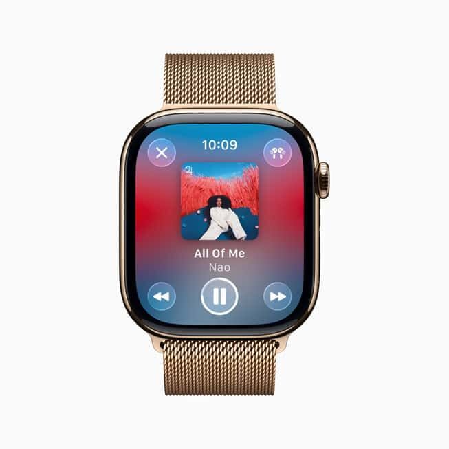 watchOS 26 delivers more personalized ways to stay active and connected -  Apple