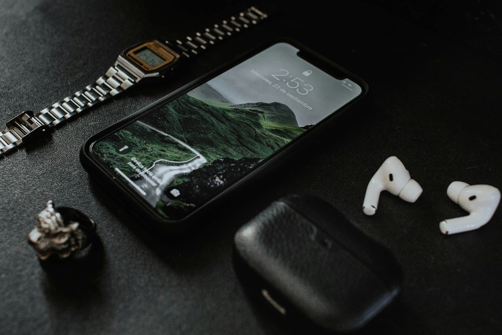 space gray iphone 6 on black table