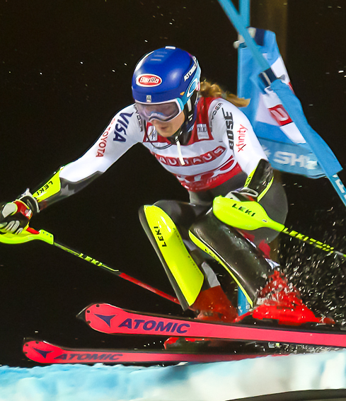 Mikaela Shiffrin Skiing