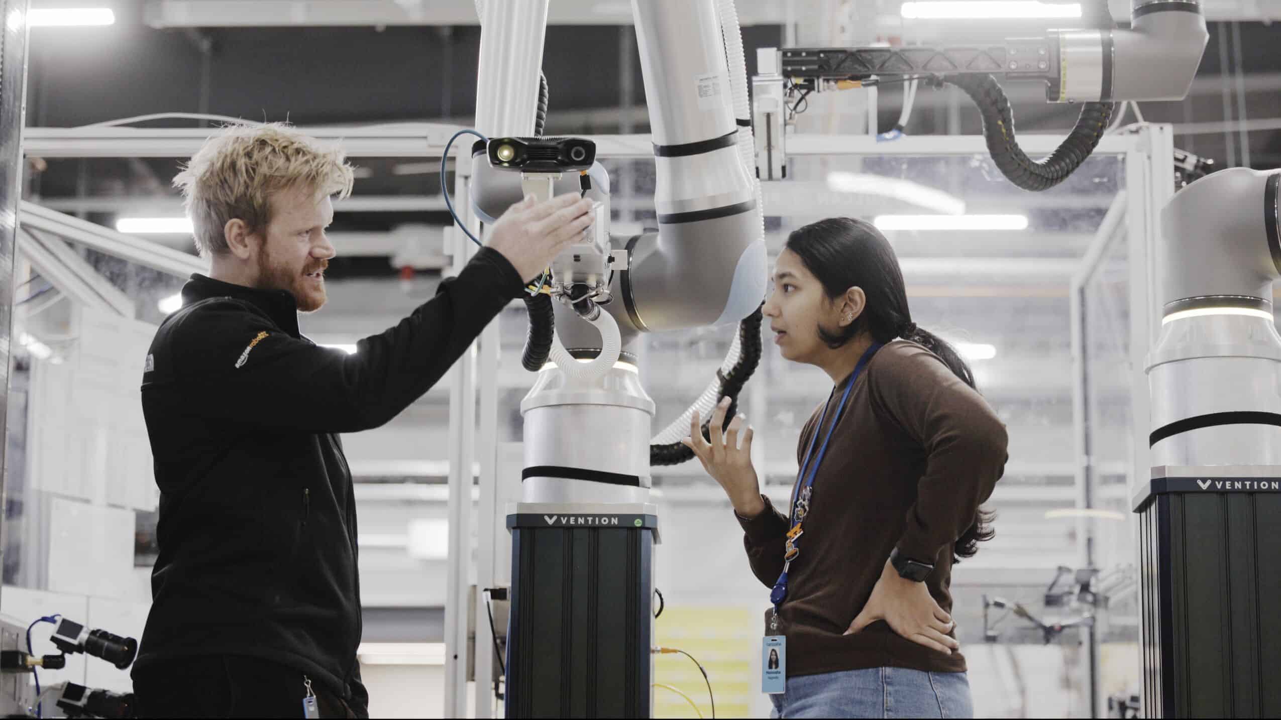 Amazon's Vulcan robot handling items with precision