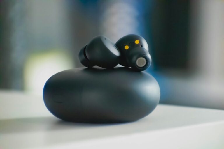 Best Earbuds and In-Ear Headphones (2026) - 9meters