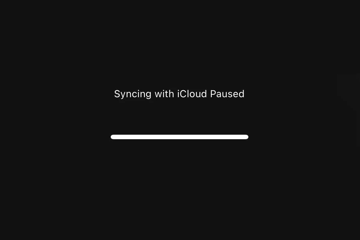 Syncing With iCloud Paused